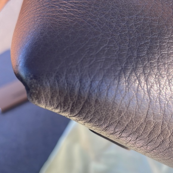 BURBERRY CAPSULE ANTHRACITE TOTE - Picture 8 of 13